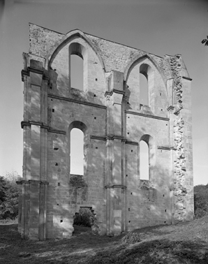 Baies nord du transept : élévation intérieure, de face. © Région Bourgogne-Franche-Comté, Inventaire du patrimoine