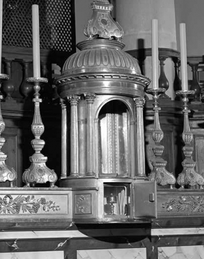 Le tabernacle et l'exposition, portes ouvertes. © Région Bourgogne-Franche-Comté, Inventaire du patrimoine