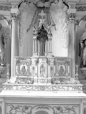 Vue d'ensemble du retable © Région Bourgogne-Franche-Comté, Inventaire du patrimoine