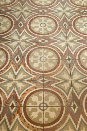 Carreaux au sol. © Région Bourgogne-Franche-Comté, Inventaire du patrimoine