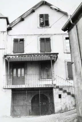 [Maison au 6 rue de la Traverse]. S.d. [vers 1991]. © Région Bourgogne-Franche-Comté, Inventaire du patrimoine