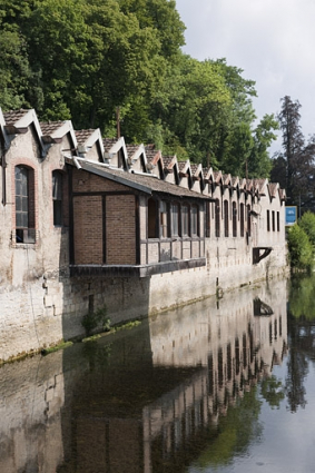 Atelier de fabrication nord. Murs-pignons donnant sur le canal de fuite. © Région Bourgogne-Franche-Comté, Inventaire du patrimoine