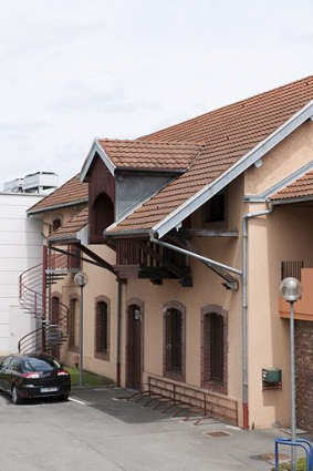 Façade des magasins de stockage. © Région Bourgogne-Franche-Comté, Inventaire du patrimoine