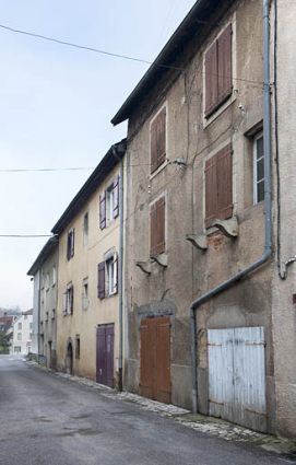 La rue Basse, vers la mairie. © Région Bourgogne-Franche-Comté, Inventaire du patrimoine