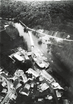 Vue aérienne depuis le sud-ouest. © Région Bourgogne-Franche-Comté, Inventaire du patrimoine