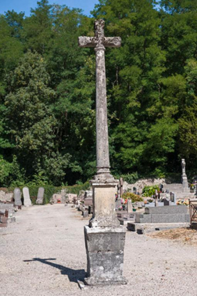 Croix du cimetière © Région Bourgogne-Franche-Comté, Inventaire du patrimoine