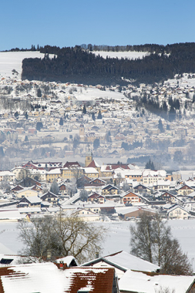 La ville en hiver par temps de brouillard, vue depuis Montlebon. © Région Bourgogne-Franche-Comté, Inventaire du patrimoine