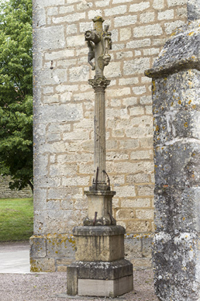 Vue d'ensemble, de trois quarts arrière gauche. © Région Bourgogne-Franche-Comté, Inventaire du patrimoine