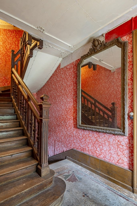 Escalier, vue depuis le palier du rez-de-chaussée. © Région Bourgogne-Franche-Comté, Inventaire du patrimoine