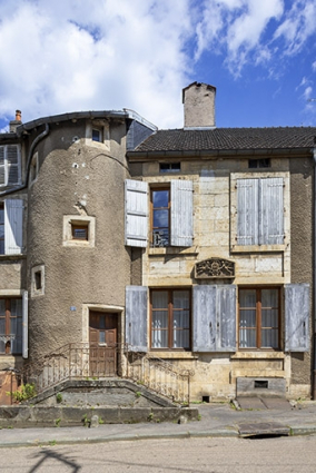 La façade antérieure, vue rapprochée. © Région Bourgogne-Franche-Comté, Inventaire du patrimoine