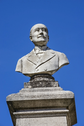 Le portrait en buste de Charles Bontemps. © Région Bourgogne-Franche-Comté, Inventaire du patrimoine