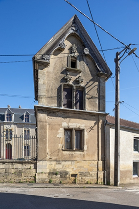 Le pignon de l'aile droite. © Région Bourgogne-Franche-Comté, Inventaire du patrimoine Le pignon de l'aile droite. © Région Bourgogne-Franche-Comté, Inventaire du patrimoine