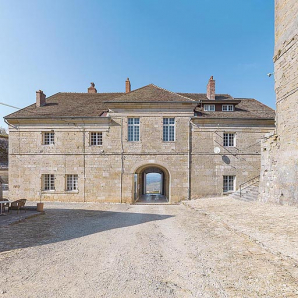 Façade postérieure du bâtiment. © Région Bourgogne-Franche-Comté, Inventaire du patrimoine