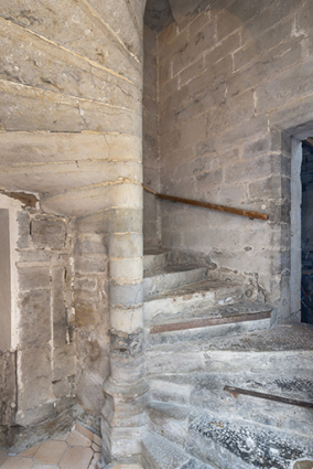 Escalier en vis (bâtiment sur rue). © Région Bourgogne-Franche-Comté, Inventaire du patrimoine Escalier en vis (bâtiment sur rue). © Région Bourgogne-Franche-Comté, Inventaire du patrimoine