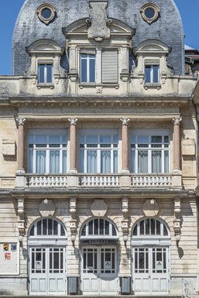 Bâtiment d'entrée, façade antérieure (vue resserrée). © Région Bourgogne-Franche-Comté, Inventaire du patrimoine