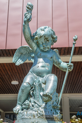 Détail de l'angelot. © Région Bourgogne-Franche-Comté, Inventaire du patrimoine