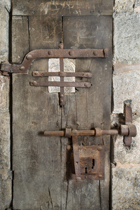 Vue rapprochée d'une porte. © Région Bourgogne-Franche-Comté, Inventaire du patrimoine