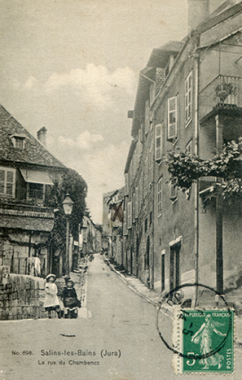 Salins-les-Bains (Jura). La rue du Chambenoz, carte postale, s.d. [fin 19e ou début 20e siècle]. © Région Bourgogne-Franche-Comté, Inventaire du patrimoine