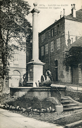 Salins-les-Bains - Fontaine des Cygnes, s.d. [fin 19e ou début 20e siècle]. © Région Bourgogne-Franche-Comté, Inventaire du patrimoine