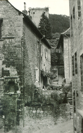Façade sud de la maison, s.d. [vers 1970]. © Région Bourgogne-Franche-Comté, Inventaire du patrimoine
