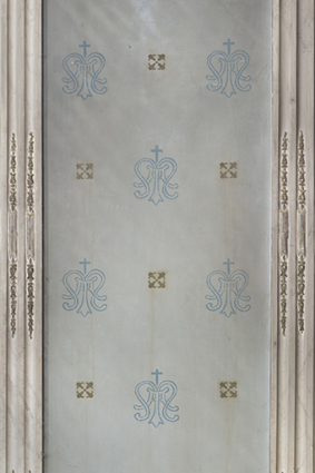 Décor de la chapelle. Peinture au pochoir (AM). © Région Bourgogne-Franche-Comté, Inventaire du patrimoine