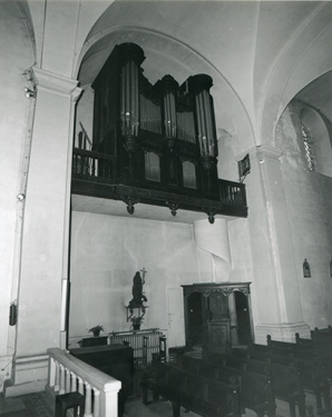 Bras ouest du transept. Orgue, 1997. © Région Bourgogne-Franche-Comté, Inventaire du patrimoine Bras ouest du transept. Orgue, 1997. © Région Bourgogne-Franche-Comté, Inventaire du patrimoine