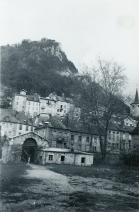 La cour de la saline, s.d. [vers 1955]. © Archives municipales, Besançon