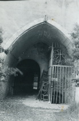  Porte principale de la maison du Pardessus, s.d. [vers 1955]. © Archives municipales, Besançon
