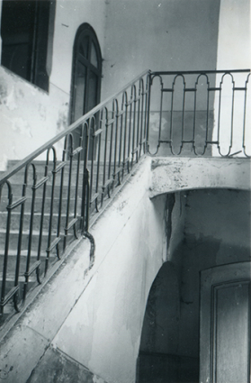 Escalier de la maison du Pardessus, s.d. [vers 1955]. © Archives municipales, Besançon