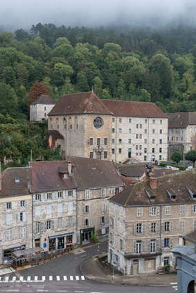 Vue d'ensemble depuis le nord-ouest. © Région Bourgogne-Franche-Comté, Inventaire du patrimoine