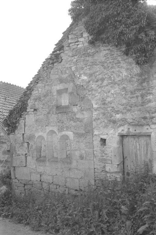 Chevet de la chapelle (état en 1968). © Serge Lemoine / Région Bourgogne-Franche-Comté, Inventaire du patrimoine - 1968