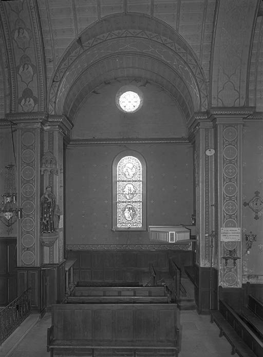 Vue du transept Sud. © Michel Rosso / Région Bourgogne-Franche-Comté, Inventaire du patrimoine - 1970