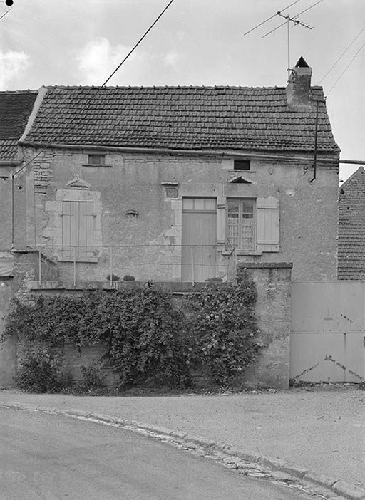  maison © Michel Thierry / Région Bourgogne-Franche-Comté, Inventaire du patrimoine - 1974