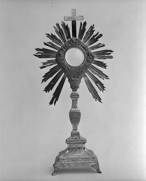  ostensoir © Michel Thierry / Région Bourgogne-Franche-Comté, Inventaire du patrimoine - 1974