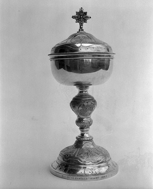  ciboire © Michel Thierry / Région Bourgogne-Franche-Comté, Inventaire du patrimoine - 1974