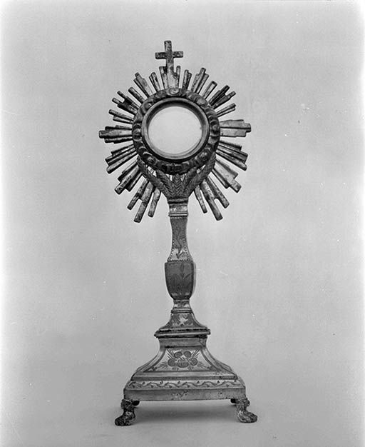  ostensoir © Jean-Luc Duthu / Région Bourgogne-Franche-Comté, Inventaire du patrimoine - 1974
