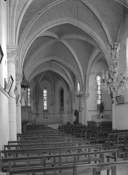  église © Michel Thierry / Région Bourgogne-Franche-Comté, Inventaire du patrimoine - 1974