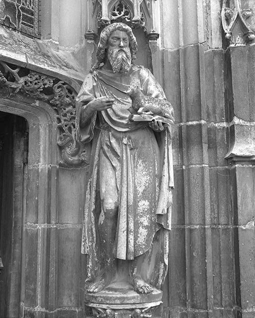  statue © Jean-Luc Duthu / Région Bourgogne-Franche-Comté, Inventaire du patrimoine - 1974