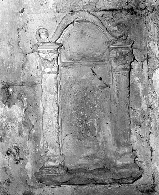  chapelle funéraire © Michel Rosso / Région Bourgogne-Franche-Comté, Inventaire du patrimoine - 1974