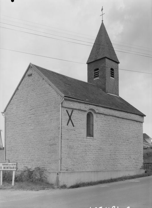 Chevet et élévation gauche. © Ludovic Renaud / Région Bourgogne-Franche-Comté, Inventaire du patrimoine - 1975
