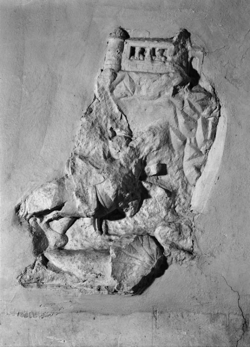 Fragment de relief : saint Georges. © Michel Thierry / Région Bourgogne-Franche-Comté, Inventaire du patrimoine - 1978