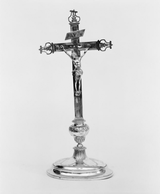 Croix d'autel. © Michel Thierry / Région Bourgogne-Franche-Comté, Inventaire du patrimoine - 1978