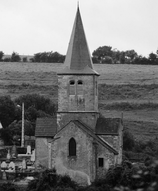Vue d'ensemble, côté chevet. © Michel Thierry / Région Bourgogne-Franche-Comté, Inventaire du patrimoine - 1978