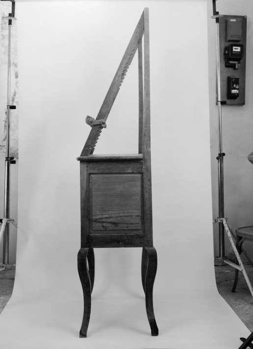 Vue de face droite. © Michel Thierry / Région Bourgogne-Franche-Comté, Inventaire du patrimoine - 1978