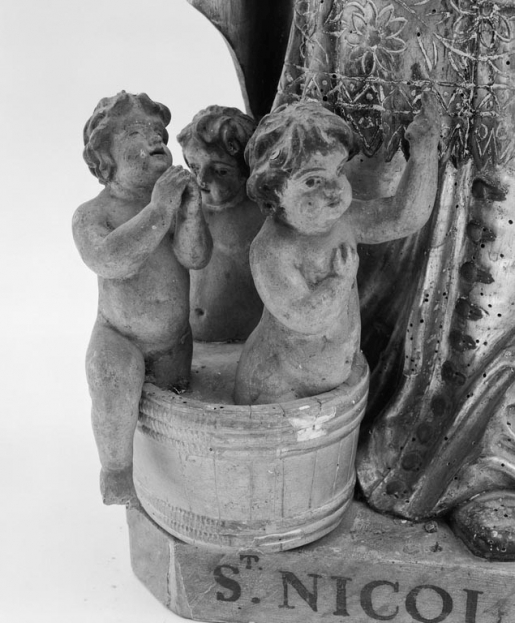 Détail des trois enfants. © Michel Thierry / Région Bourgogne-Franche-Comté, Inventaire du patrimoine - 1978