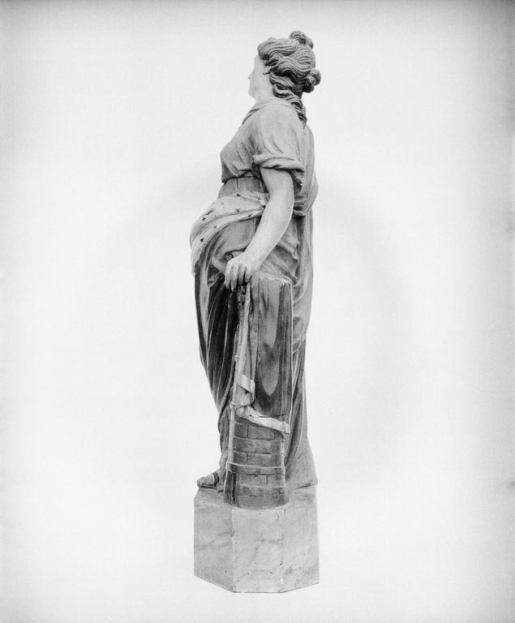 Profil gauche. © Michel Thierry / Région Bourgogne-Franche-Comté, Inventaire du patrimoine - 1978