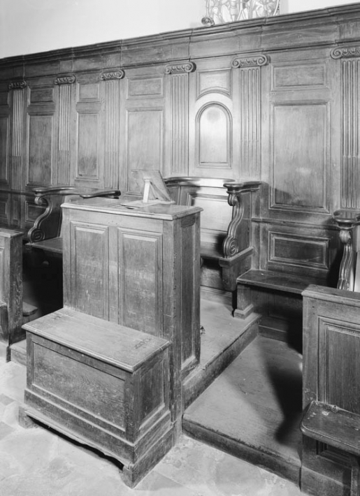 Détail de la stalle centrale. © Michel Thierry / Région Bourgogne-Franche-Comté, Inventaire du patrimoine - 1978