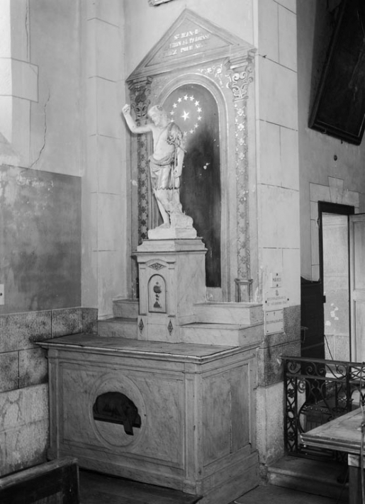 Vue d'ensemble de l'autel latéral gauche. © Michel Thierry / Région Bourgogne-Franche-Comté, Inventaire du patrimoine - 1978