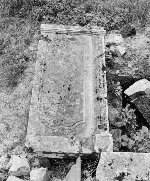 Eléments de l'autel. © Michel Thierry / Région Bourgogne-Franche-Comté, Inventaire du patrimoine - 1978