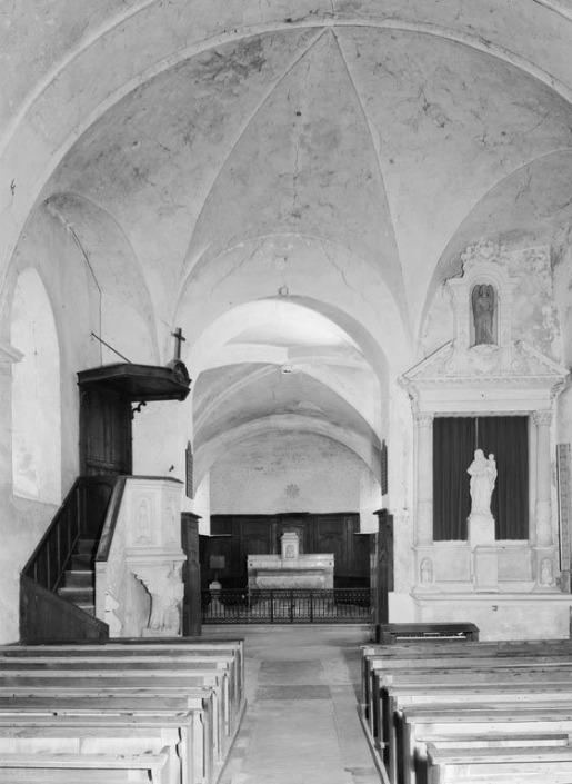 Vue du choeur et de la dernière travée de la nef. © Michel Thierry / Région Bourgogne-Franche-Comté, Inventaire du patrimoine - 1978